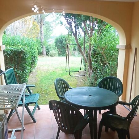 Ferienwohnung Domaine Et Golf De Pont Royal Mallemort Exterior foto