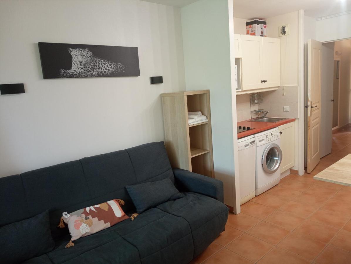 Ferienwohnung Domaine Et Golf De Pont Royal Mallemort Exterior foto